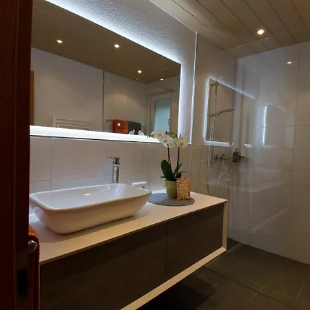 Haus Glasella Apartment *