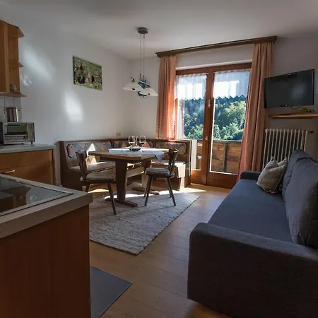 Haus Glasella Apartment